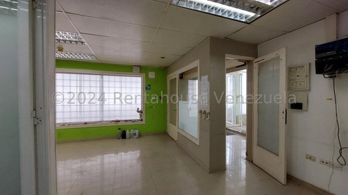 Oficina En Alquiler Los Chaguaramos 24-23502