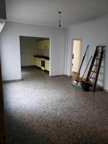 Imagen 2 de 14 de Departamento Tipo Casa En Venta En Wilde