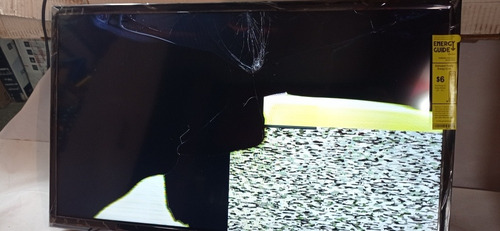 Imagen 5 de 10 de Tv Led Samsung Un32eh4003f 32 Hd Pantalla Partida Nuevo