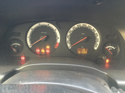 Imagem 6 de 6 de Chevrolet Zafira 2.0 Mpfi Comfort 8v 2011