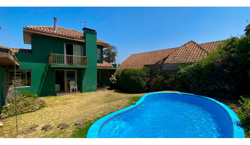 Imagen 13 de 16 de Casa En Venta En Exclusivo Sector Del Barrio San Carlos De A