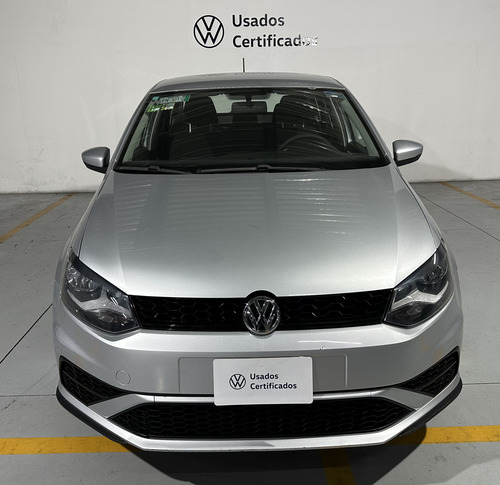 Volkswagen Vento STARTLINE 1.6L L4 105HP TIP