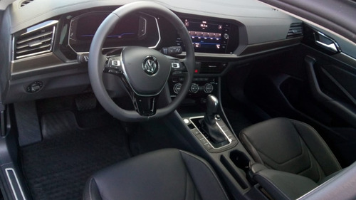 Volkswagen Nuevo Vento Highline 1.4 Turbo 0 Km 2020 #23