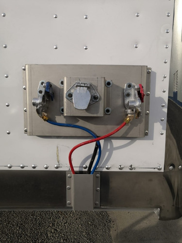 Imagen 3 de 13 de Caja Seca De 40 A 53 Pies Con 2 Ejes Remolques Atro