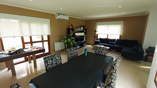 Imagen 13 de 30 de Venta Casa 4 Ambientes Con Pileta Y Gran Quincho