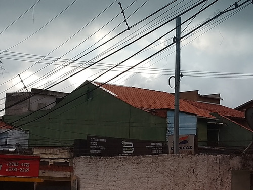 Casas Para Renda, 9.000,00 Ao Mês Atualmente, Em Ótimo Local