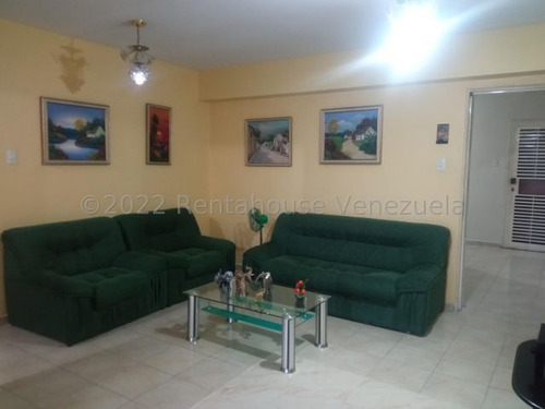 Imagen 2 de 14 de Apartamento En Venta Centro Oeste Barquisimeto 22-24413 Icm
