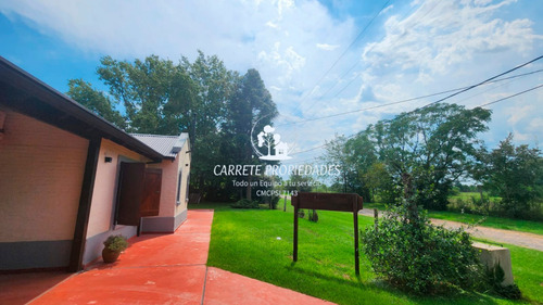 Venta Casa Quinta 2 Dormitorios Barrio Parque Las Lomadas Con Cochera