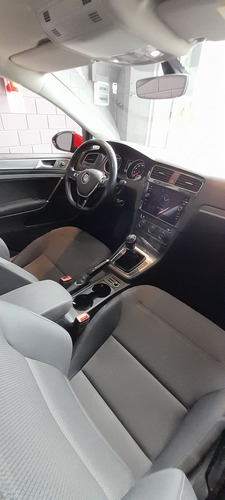 Imagen 7 de 8 de Volkswagen Golf 2018 1.4 Comfortline Tsi