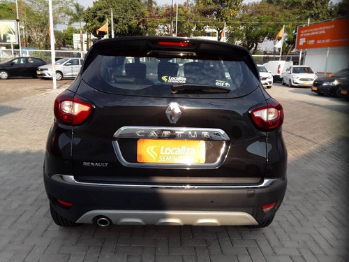 Imagem 4 de 7 de Renault Captur 2.0 16v Hi-flex Intense Automático