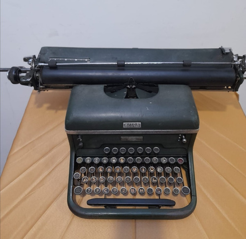 Maquina De Escribir Antigua- Marca Halda Sueca