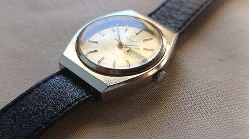 Reloj Yema Automatic Deluxe Day-date France Ebauche 4612a Negro Plateado Dorado (Usado)