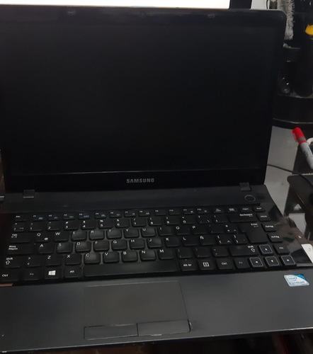 Laptop Samsung Np300e4c Por Partes Para Refacción.