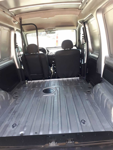 Renault Kangoo 1.6 2 Furgon Confort Cd Svt 1plc 2014