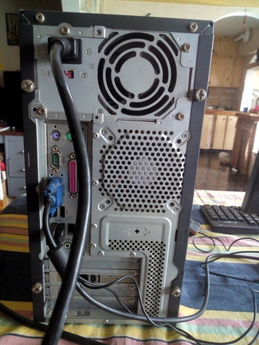 Imagen 4 de 6 de Computadora Pentium 4 Operativo