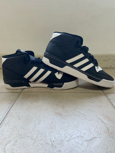 Zapatillas Adidas Rivarly Low (Usado)