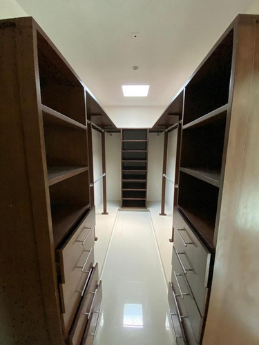 Imagen 8 de 12 de Lomas De La Rioja, Casa En Renta De 3 Recámaras , Super Equipada