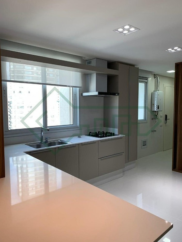 Imagem 3 de 20 de Apartamento B.c. | 3 Suítes | 2 Vagas De Garagem | 152 M² | Finamente Mobiliado - Sa01800 - 69234057