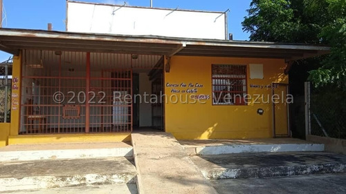 Imagen 15 de 22 de Excelente Centro Familiar Con Amplias Instalaciones. 04165613046 Cod Mls 23-8267