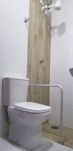 Imagem 18 de 23 de Linda Casa Praia : 5 Suites, Piscina, Excelente Localização , P/ Investidor
