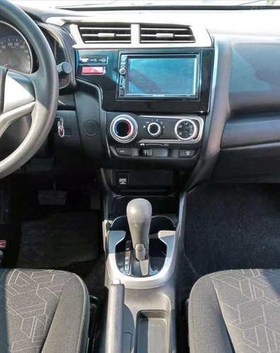 Imagem 5 de 10 de Fit 1.5 Lx 16v Flex 4p Automático
