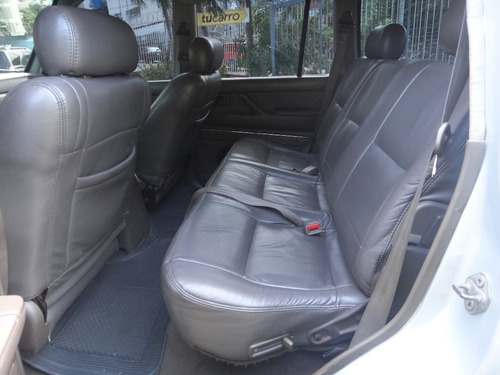 Imagen 8 de 14 de Toyota Autana Lx Automática