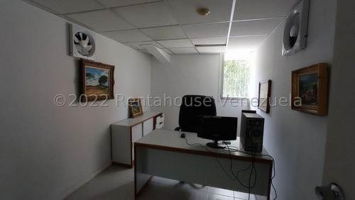 Imagen 27 de 30 de Casa En Venta En El Este De Barquisimeto, Santa Elena Ideal Para Uso Comercial Codigo 23-7831 Sps