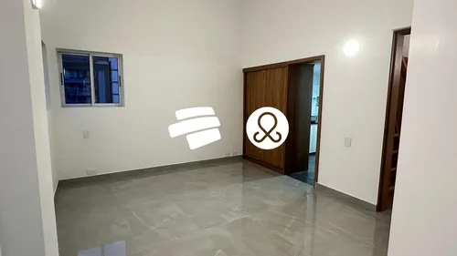 Venta De Apartaestudio En Laureles