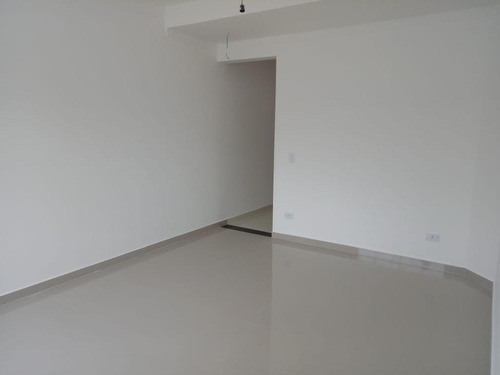 Imagem 7 de 10 de Excelente Sobrado Novo 03 Quartos