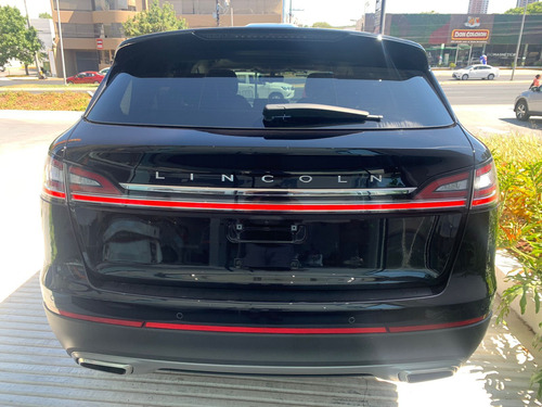 Lincoln Nautilus 2021