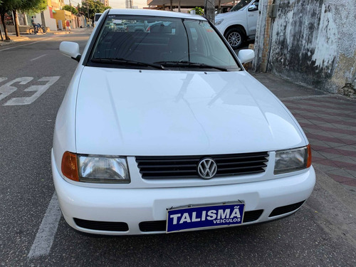Volkswagen Polo 1.8 Mi Classic Special Sedan 8v Gasolina 4p