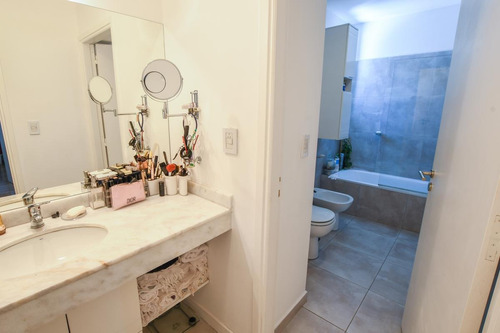 Imagen 16 de 22 de Casa De 2 Dormitorios En Venta Con Parrillero Tierre Nueva Fisherton