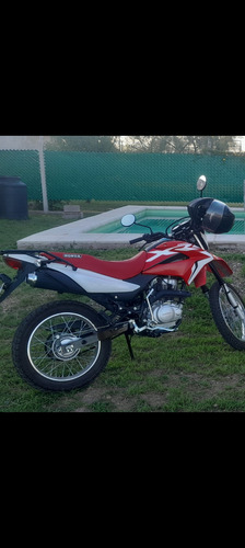 Impecable Nueva , 2024 , Con Solo 2100 Kilómetros