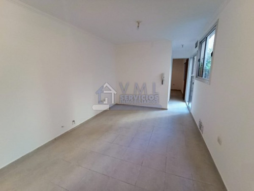 Imagen 5 de 10 de Centro!! Departamento 1 Dormitorio Con Patio!