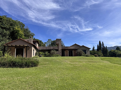 Casa En Venta O Alquiler En Ruta 28, Castellanos, San Loren