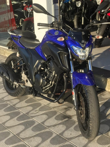 Imagem 2 de 9 de Yamaha Fzr25 Fazer