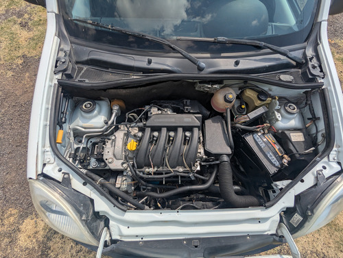 Renault Kangoo 1.6 Aa Mt