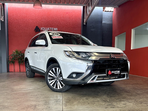 Mitsubishi Outlander 2.2 MIVEC DI-D DIESEL HPE-S AWD AUTOMÁTICO