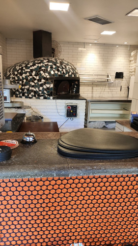 Vendo Pizzaria A Lenha E/ou Gás Completa - Asa Norte/brasília/df