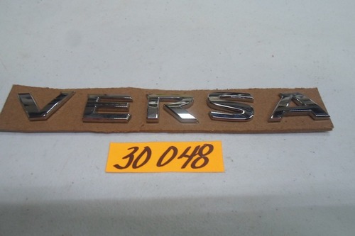 Emblema Trasero Nissan Versa  2012-2019 30048