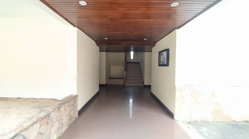 Imagen 2 de 22 de Valles De Camoruco Orinoco Suites Apartamento Vende Yackeline Tovar 04145831984