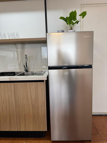 Apartamento En Alquiler Por Días. Frente A Playa Lido