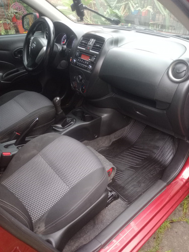 Nissan Versa 1.6 Sense Mt