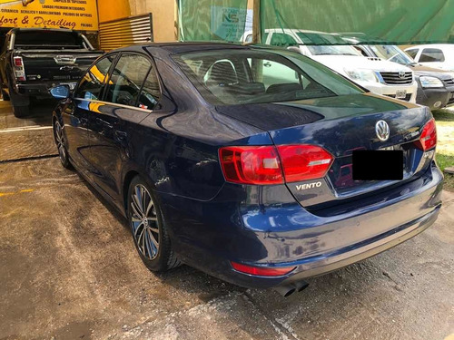 Volkswagen Vento 2.0 Sportline Tsi 200cv 2012