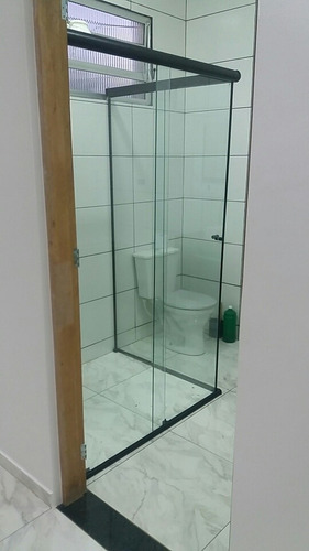 Imagem 2 de 5 de Serviços De Manutençã E Instalação De Box, Janelas E Etc.