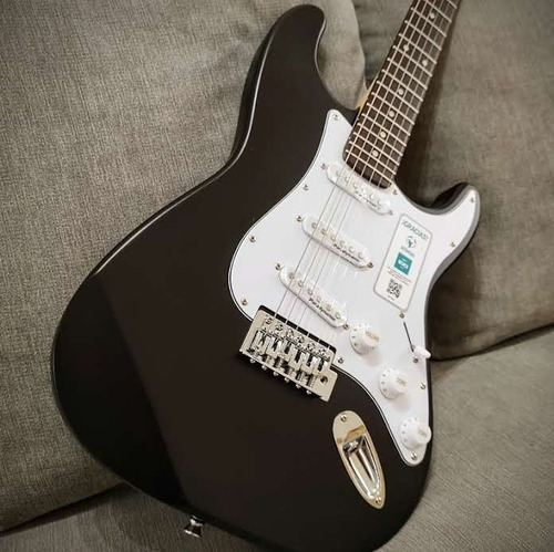 Imagen 2 de 10 de Guitarra Eléctrica Newen St Black