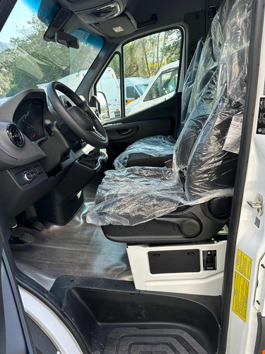 Mercedes-Benz Sprinter 2.0 Van 517 Cdi Extra Longo Teto Alto (21L) 5P Diesel