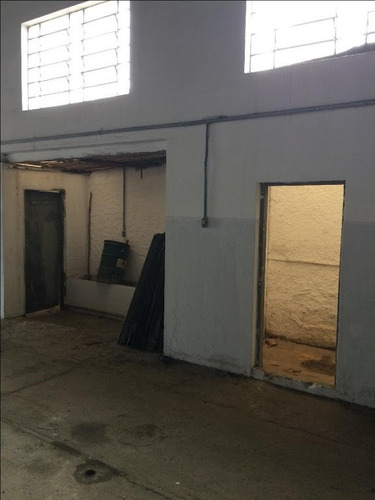 Imagem 3 de 4 de Galpão À Venda, 220 M² Por R$ 400.000,00 - Jardim De Lucca - Itatiba/sp - Ga0009