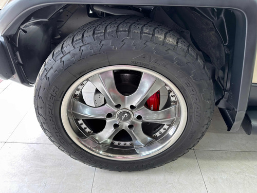 Imagen 11 de 12 de Toyota Fj .
