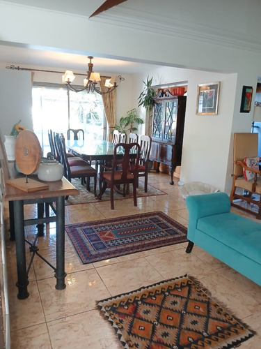 Venta Casa Solida En Los Romeros 4 Habitaciones 520mt2